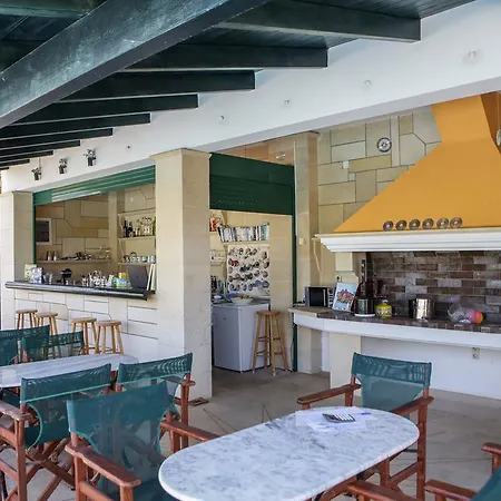 Apartahotel Sandy And 4*