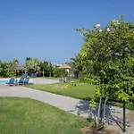 Sandy And Lejlighedshotel Svoronata