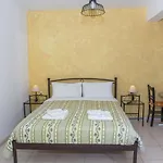 Sandy And Lejlighedshotel Svoronata