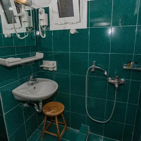 Sandy And Apart-hotel Svoronata