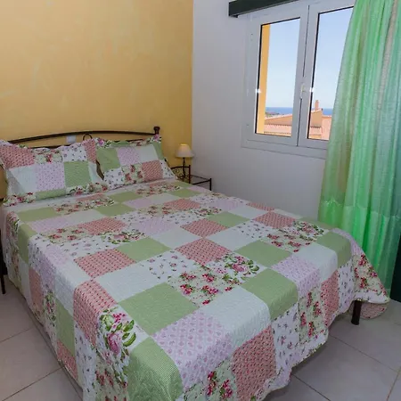 Sandy And Lejlighedshotel Svoronata