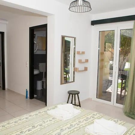 Sandy And Lejlighedshotel 4*