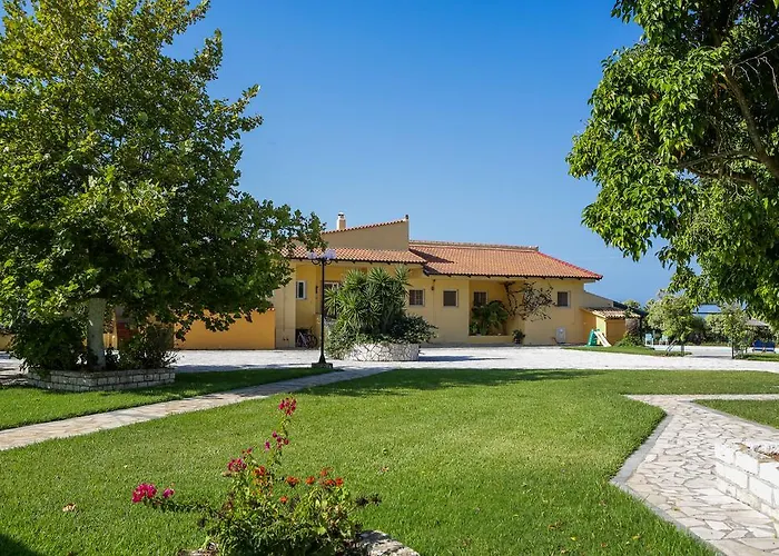 Appart hôtel Sandy And Svoronata