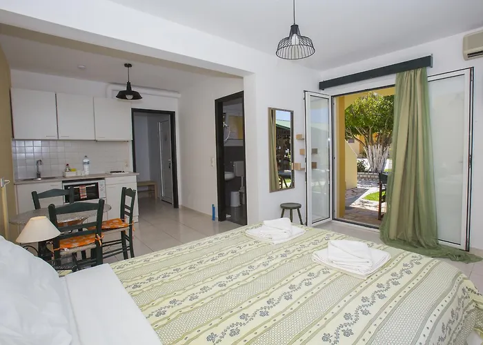 Sandy And Appart hôtel