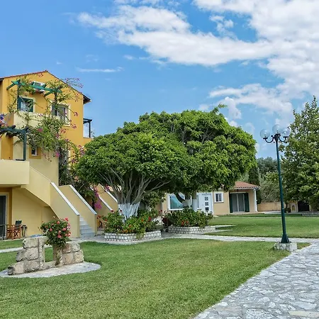 Sandy And מלון דירות 4*