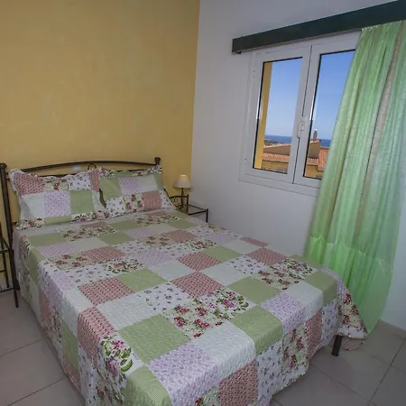 מלון דירות Sandy And סבורונטה