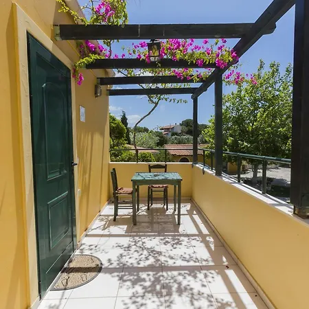 מלון דירות Sandy And