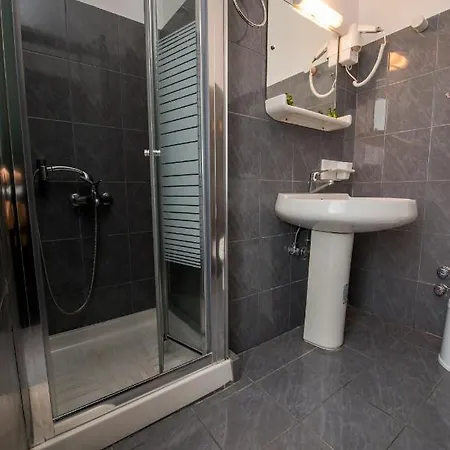 Sandy And 4* סבורונטה